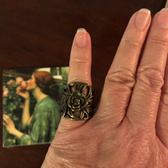 Rose Ring - Picture 2 of 4